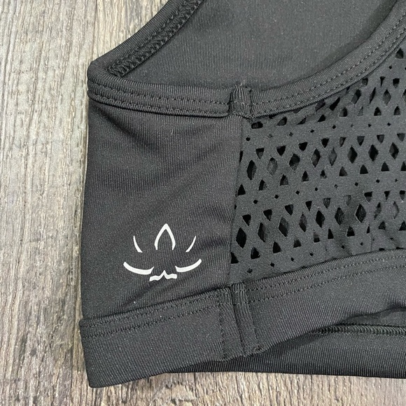 BEYOND YOGA Racerback Sports Bra - Picture 3 of 4